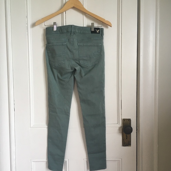 AEO Green Jade Jegging 2 Short - Picture 13 of 13